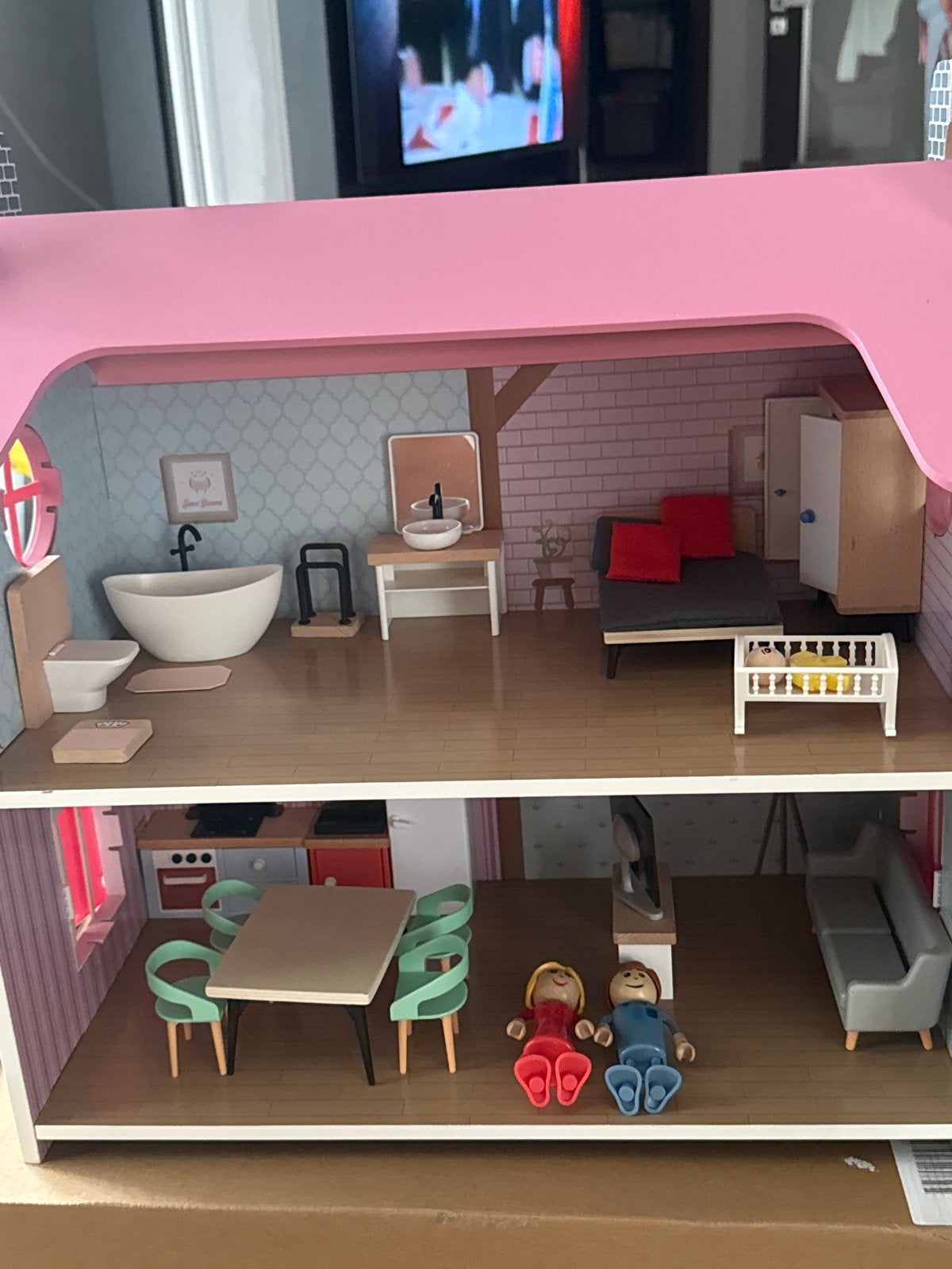 Playtive Houten Poppenhuis met Meubels en Poppen, Ophalen of Verzenden, Zo goed als nieuw, Overige typen
