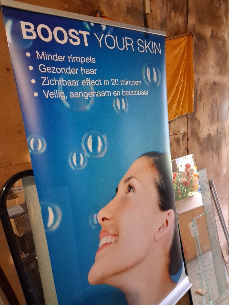 Rol Banner Boost Your Skin, Ophalen, Gebruikt, Gehele gezicht