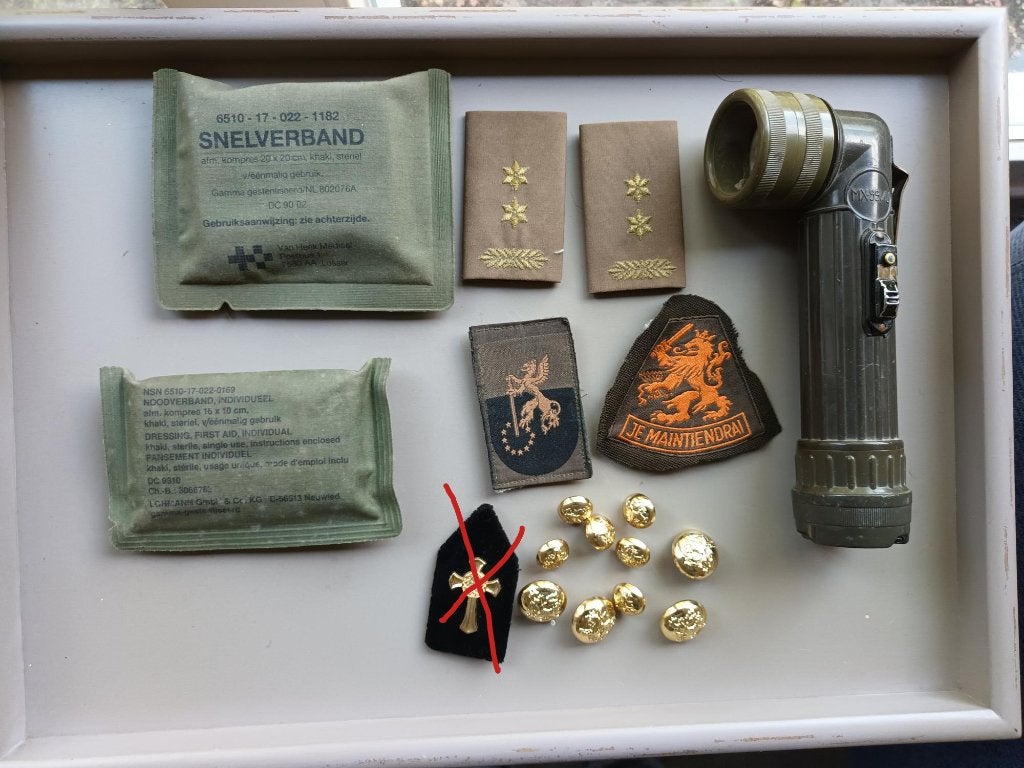 lotje emblemen, militaria, Koninklijke Landmacht, Ophalen of Verzenden, Landmacht, Nederland, Embleem of Badge