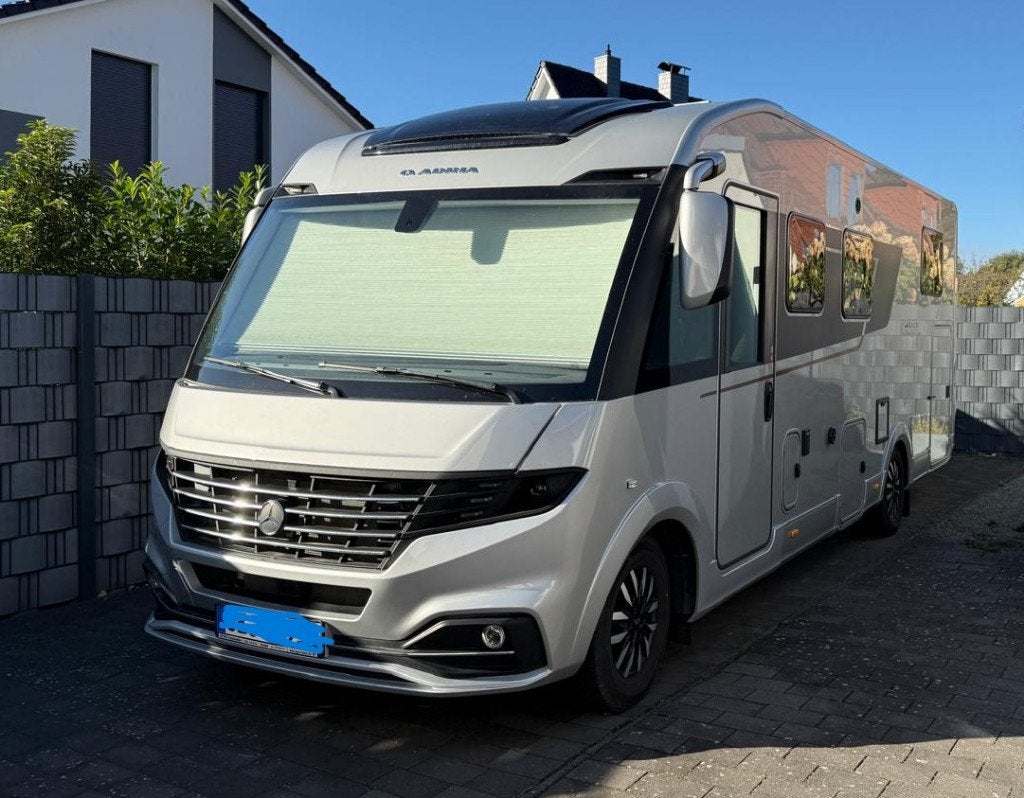 Adria Supersonic 780 DL 2025, Caravans en Kamperen, 7 tot 8 meter, Treinzit, Particulier, Adria