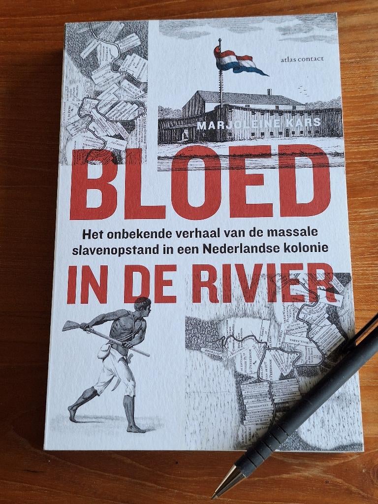Bloed in de rivier slavenopstand in een Nederlandse kolonie, Ophalen of Verzenden, Tweede Wereldoorlog, Zo goed als nieuw, Overige onderwerpen