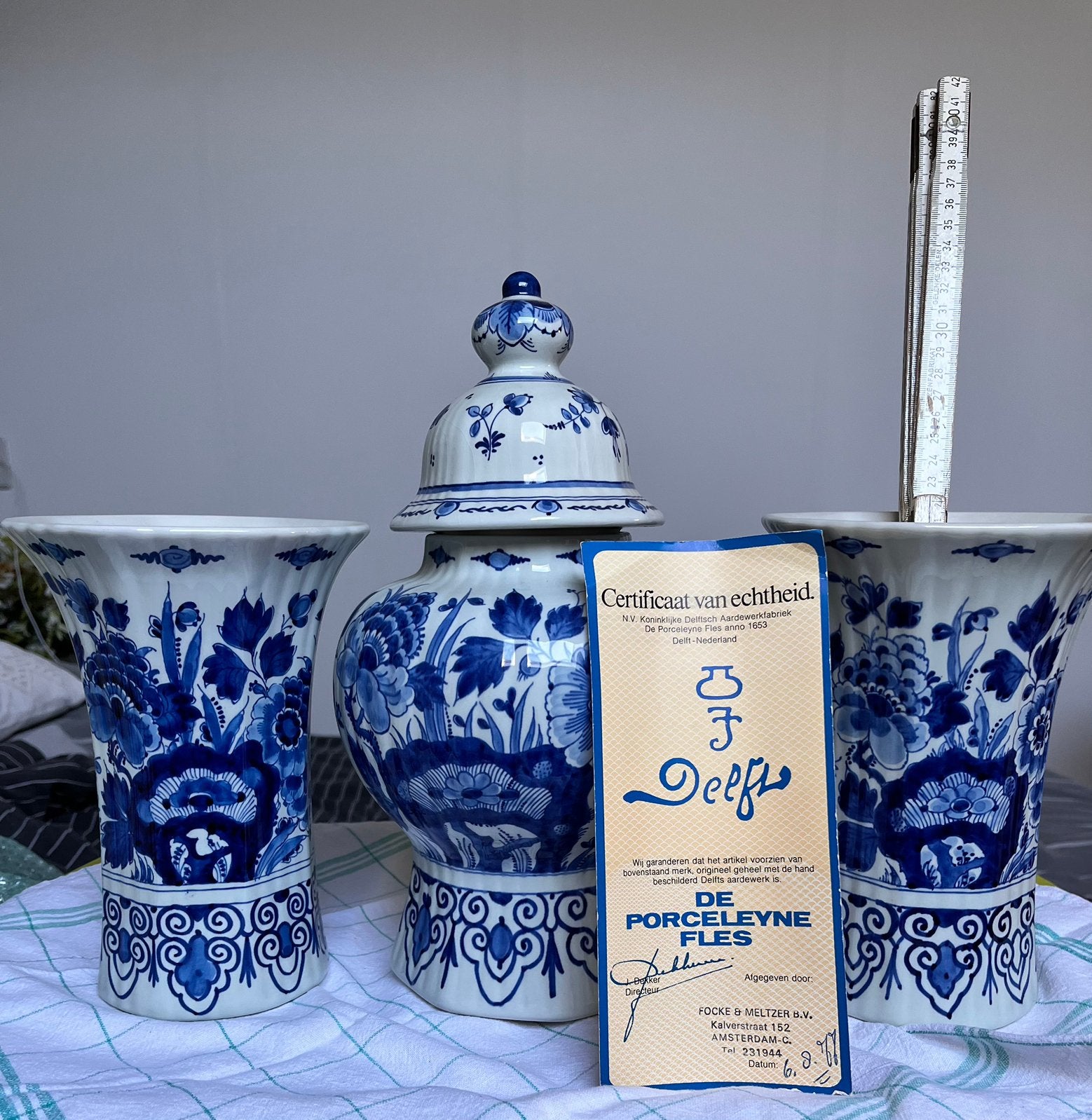 Delftsblauw driedelige vazenset, Antiek en Kunst, Ophalen