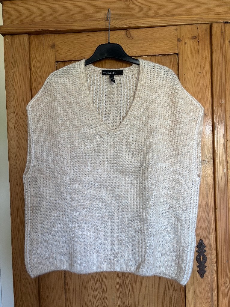 Super mooie spencer Marccain mt. N3, Kleding | Dames, Truien en Vesten, Maat 38/40 (M), Verzenden, Beige, Zo goed als nieuw