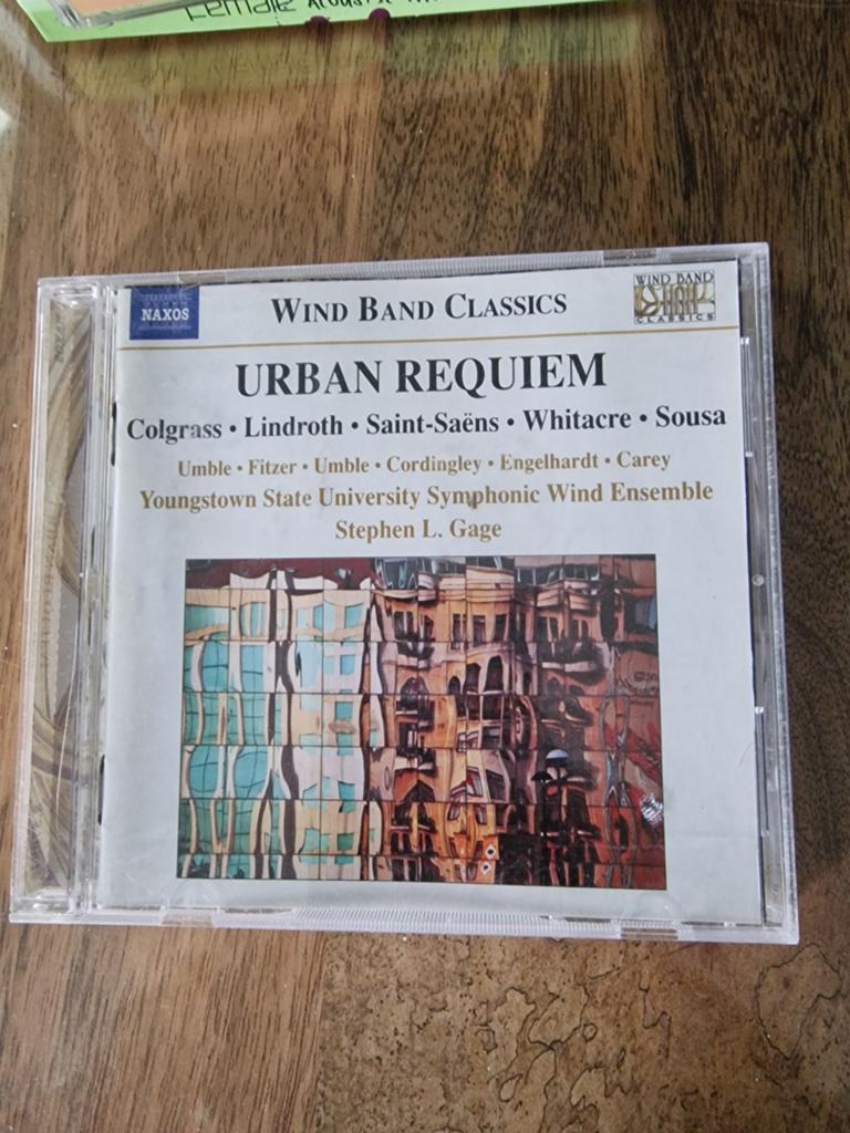 Urban Requiem - Wind Band Classics CD, Ophalen of Verzenden, Modernisme tot heden, Gebruikt, Orkest of Ballet