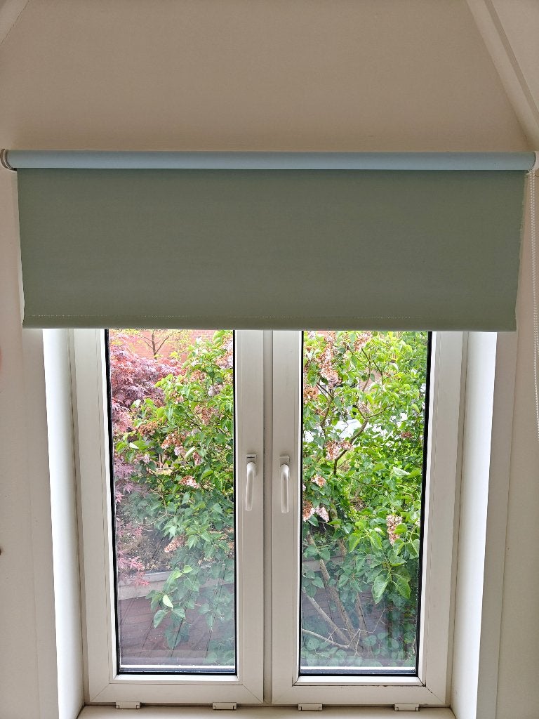 Verduisterende rolgordijnen licht groen, Ophalen, Overige merken, Verduisterend, 180 cm