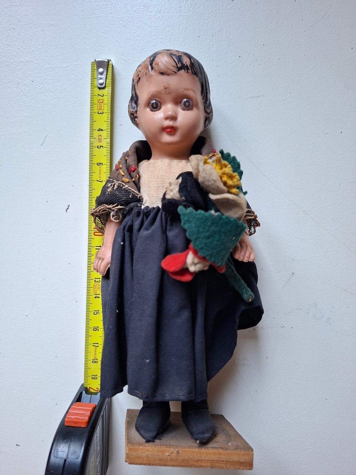 Antieke pop in klederdracht - Pipje, Ophalen