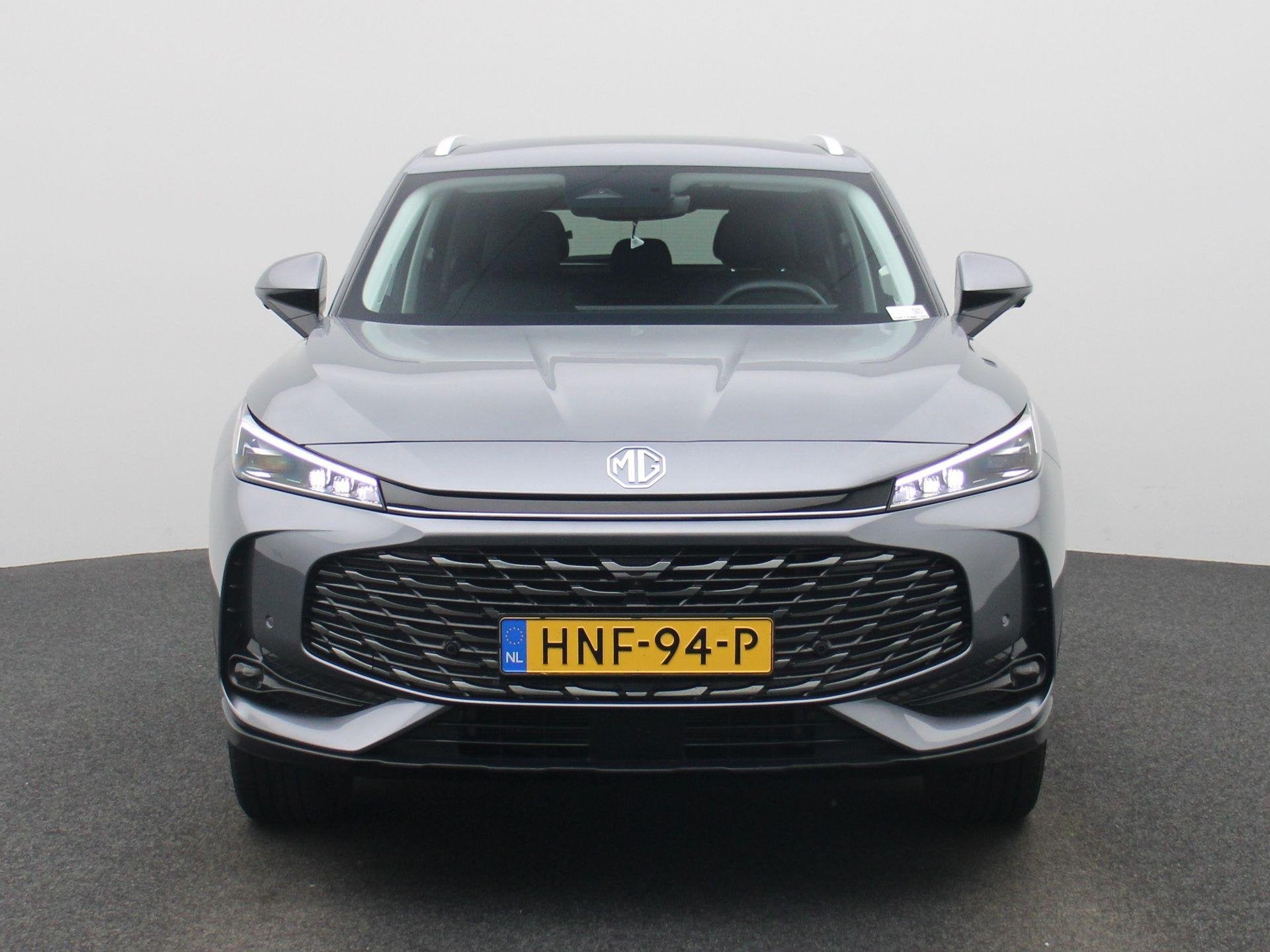 MG HS PHEV 1.5 272pk Aut. Luxury | 1e-Eig. | 100km Electrisc, Auto's, MG, 12 maanden, Stof, Gebruikt, 4 cilinders