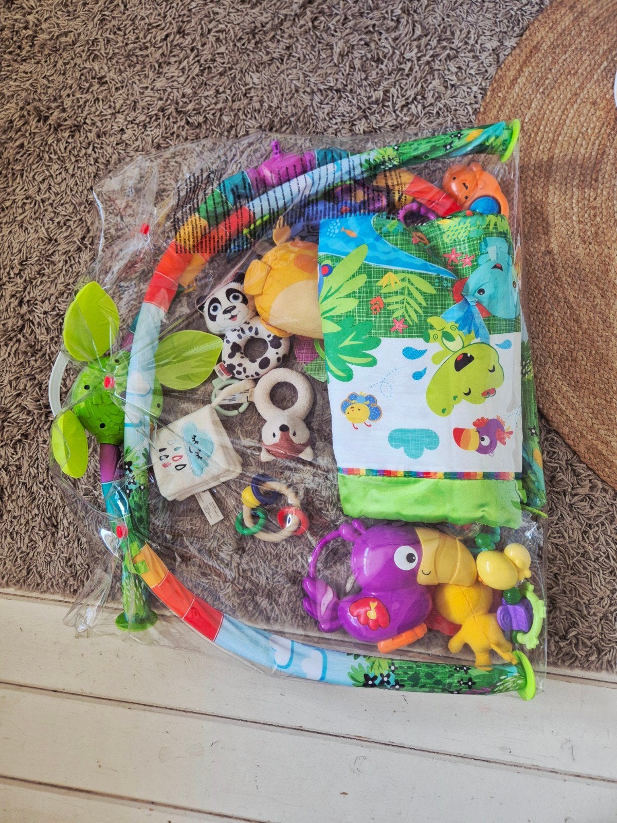 Fisher-Price Jungle Babygym & Little Dutch Activity Cube, Ophalen, Zo goed als nieuw, Babygym, Met geluid