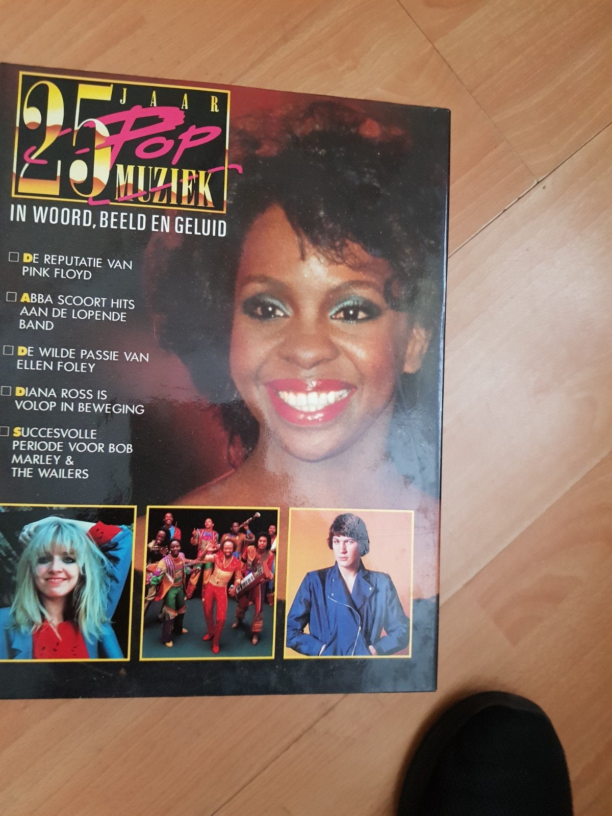 Muziek boeken (nuziek door de jaren heen, Ophalen