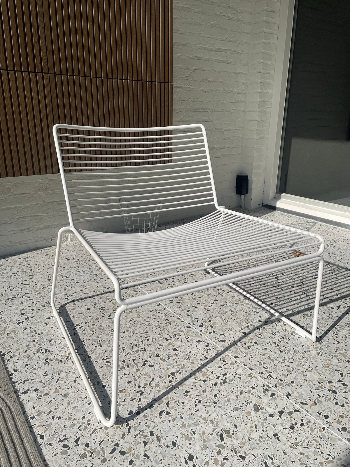HAY Hee Lounge Chair Wit, Huis en Inrichting, Stoelen, Ophalen, Wit, Zo goed als nieuw, Metaal