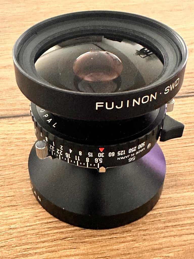 Fujinon SWD f5,6 75mm voor 4x5 camera's, Ophalen, Fujifilm, Groothoeklens, 75 mm