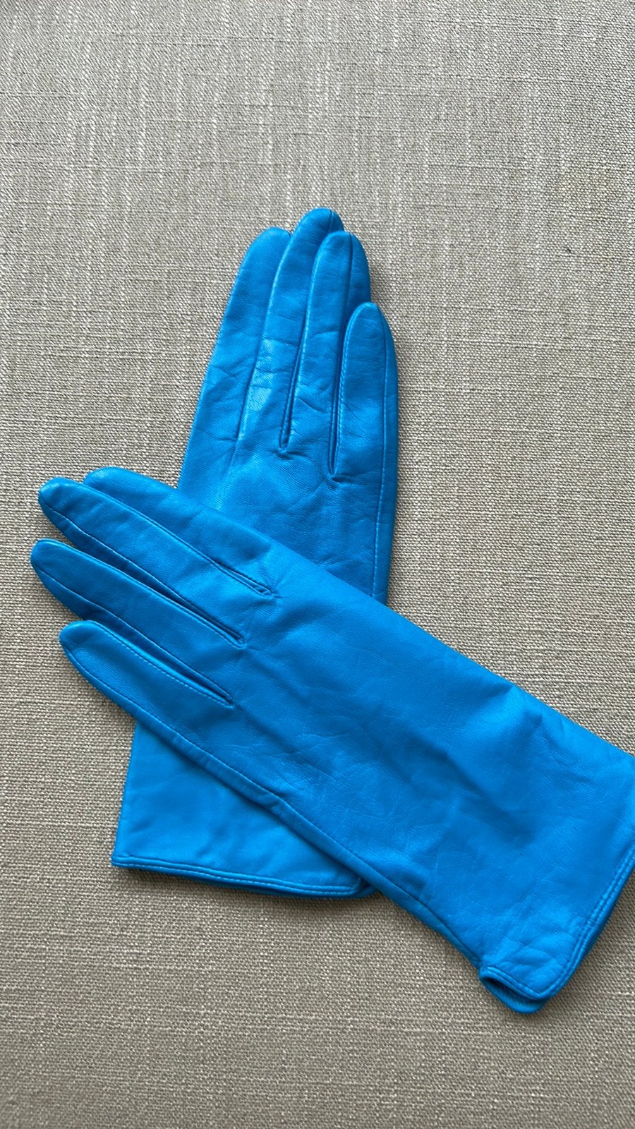 Nieuwe KALFSLEREN hemelsblauwe handschoenen in maat S, Ophalen of Verzenden, Nieuw, Maat 36 (S), Handschoenen