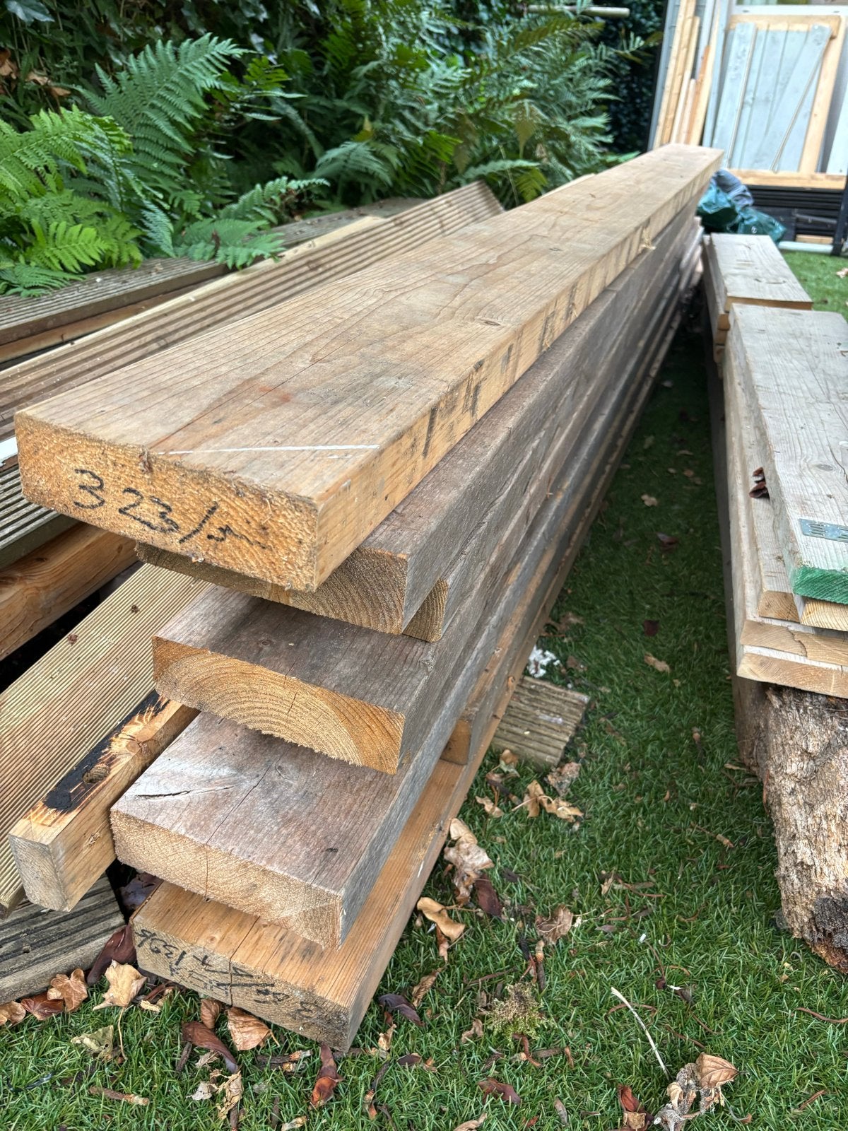 8 stevige houten balken (232x19x6 cm) - Zo goed als nieuw, Doe-het-zelf en Verbouw, Hout en Planken, Ophalen, Zo goed als nieuw