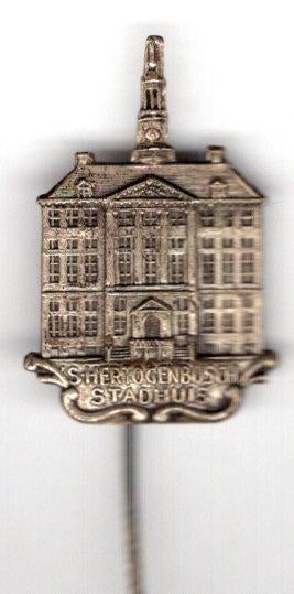 's-Hertogenbosch stadhuis zilverkleurig speldje ( U_025 ), Verzamelen, Speldjes, Pins en Buttons, Verzenden, Nieuw, Stad of Land