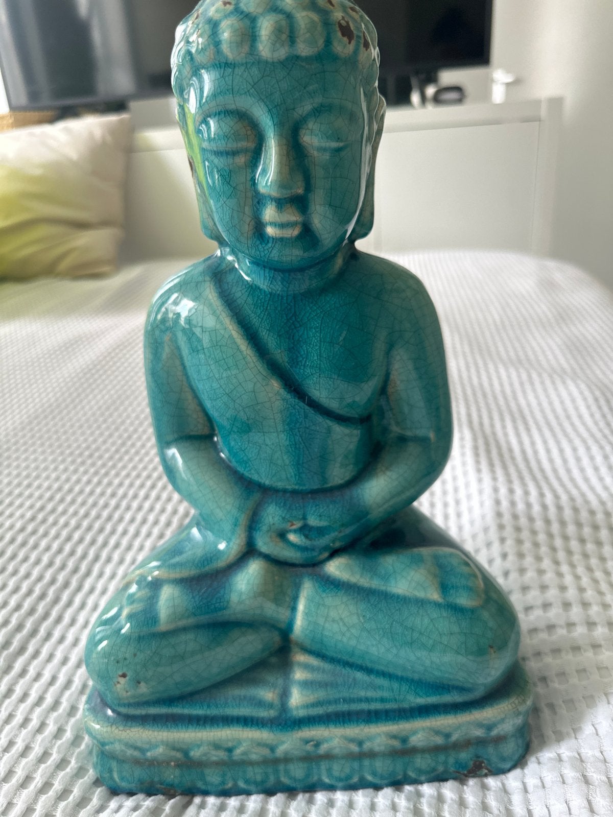 Boeddha beeldje van keramiek, turquoise, Ophalen, Gebruikt, Steen/keramiek, Meerkleurig