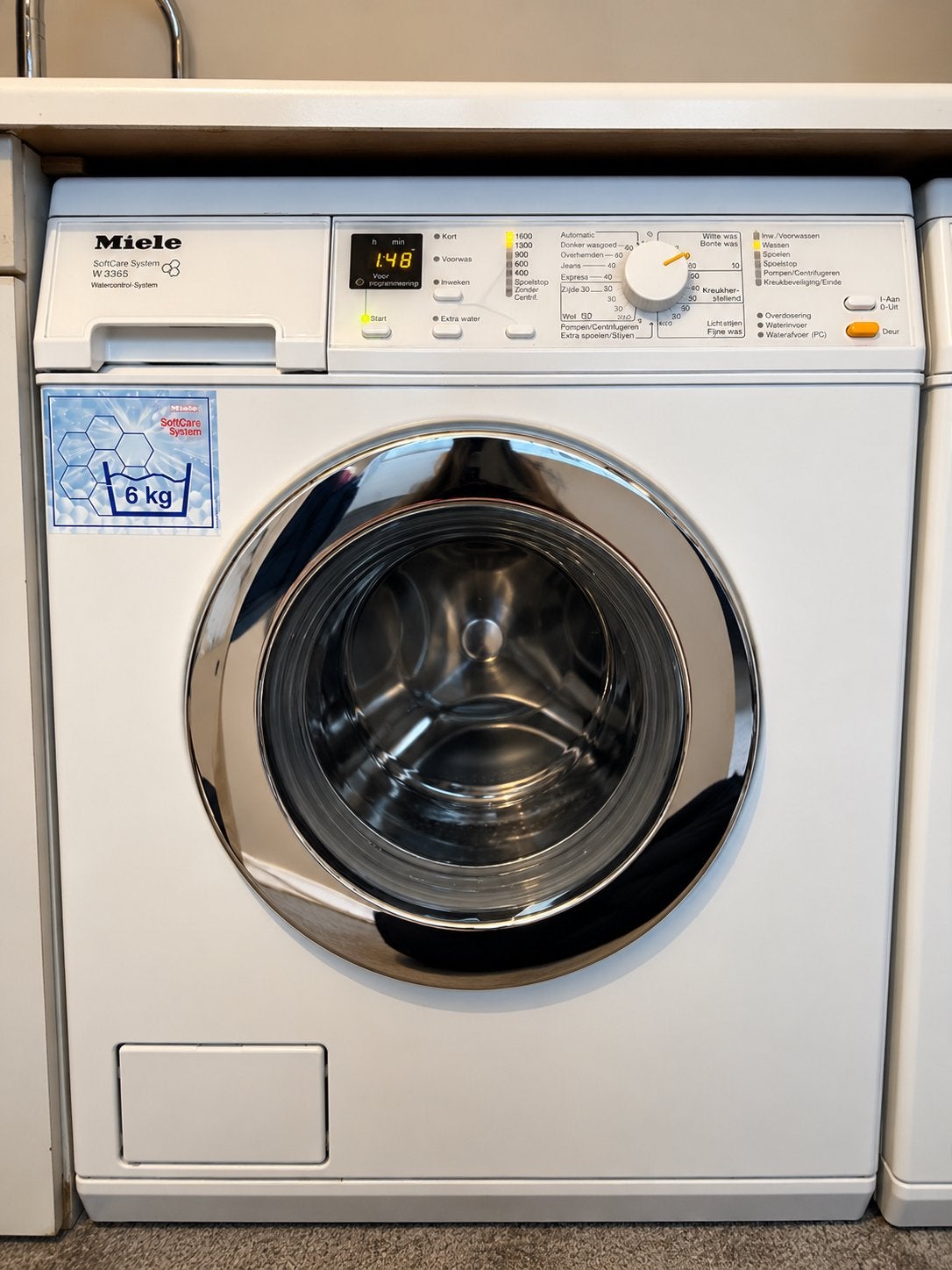 Miele W3365 Wasmachine - 6 kg SoftCare System, Ophalen, Zo goed als nieuw, Voorlader, Wolwasprogramma