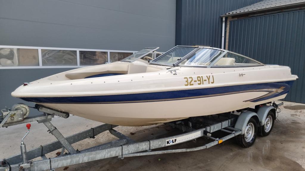 Glastron 185 speedboot met kalftrailer - vaarklaar!, Watersport en Boten, Benzine, Gebruikt, Polyester, Speedboot