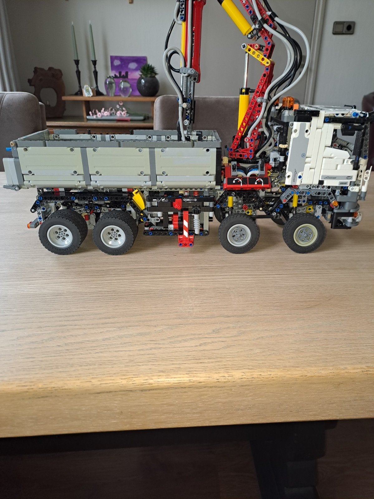 Lego Technic Mercedes-Benz Arocs 3245 (42043), Ophalen of Verzenden, Gebruikt