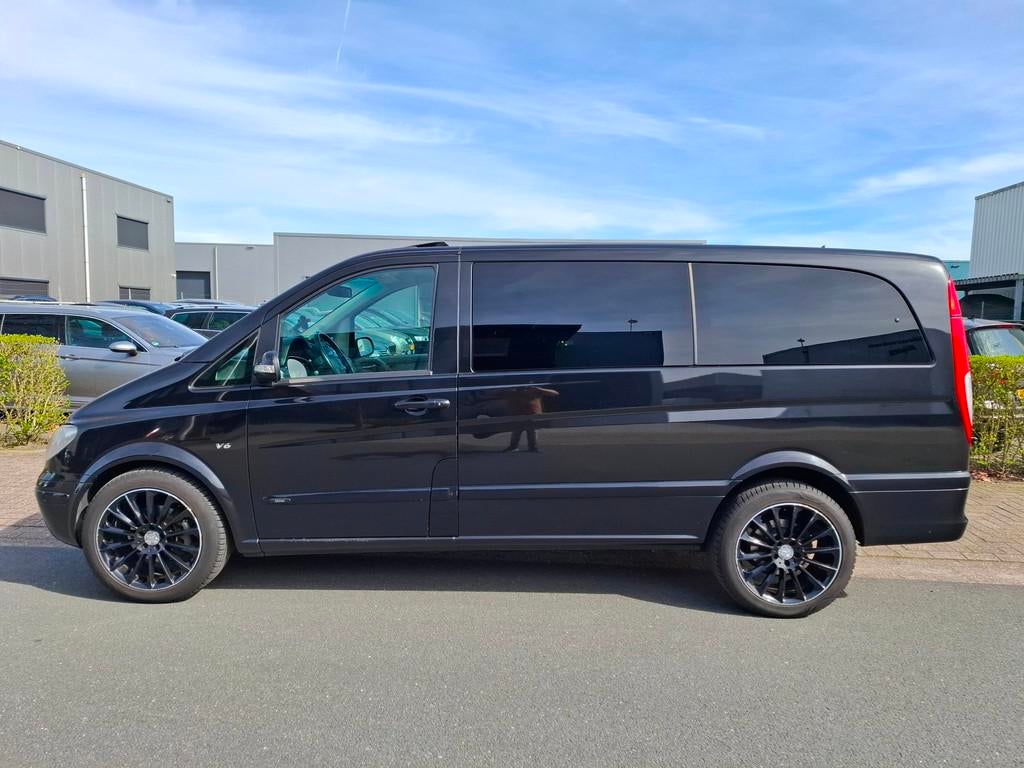 Mercedes-Benz Viano 3.0 CDI Lang AUTOMAAT/CLIMA/CRUISE/NAVI/, Auto's, Achterwielaandrijving, Gebruikt, Beige, Leder en Stof