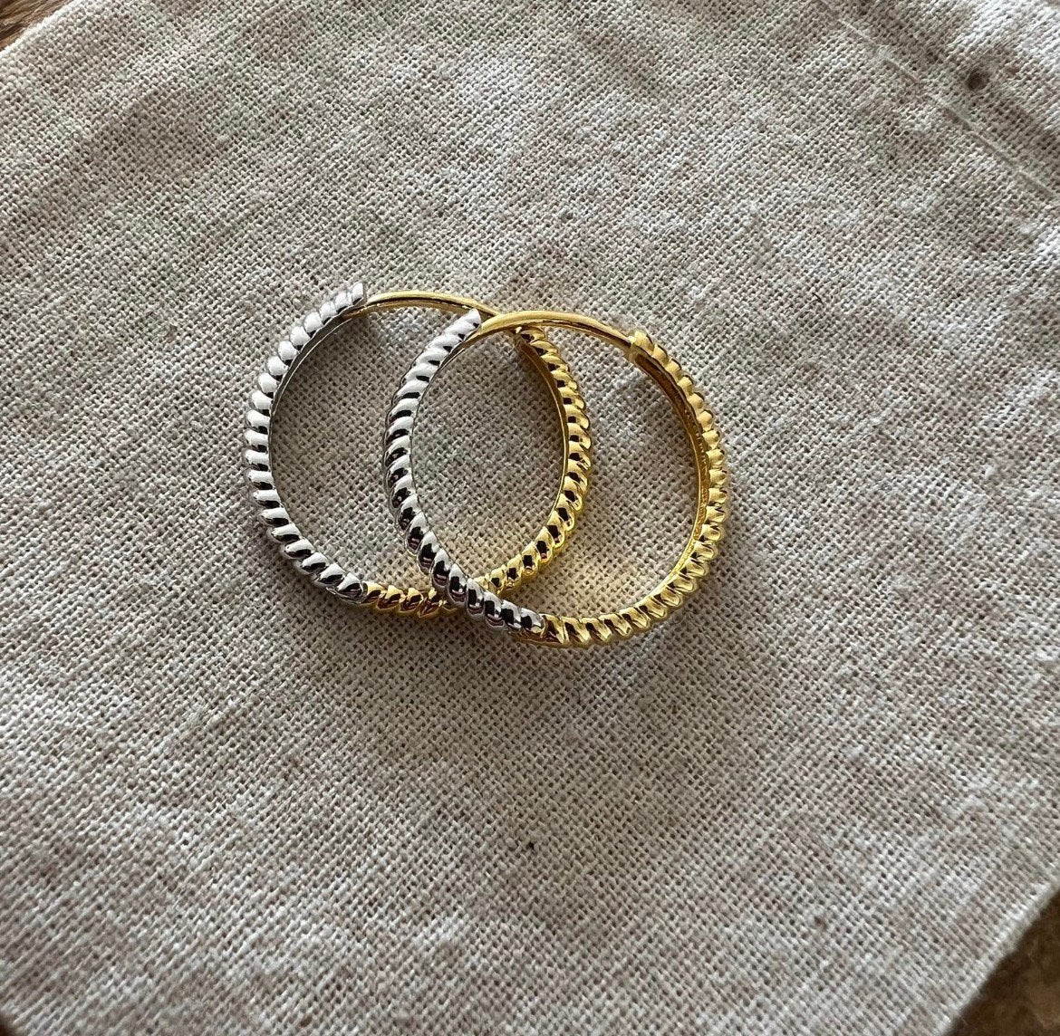 Zilveren 925 Bi-Color oorbellen 22mm op 2 manieren te dragen, Verzenden, Zo goed als nieuw, Zilver