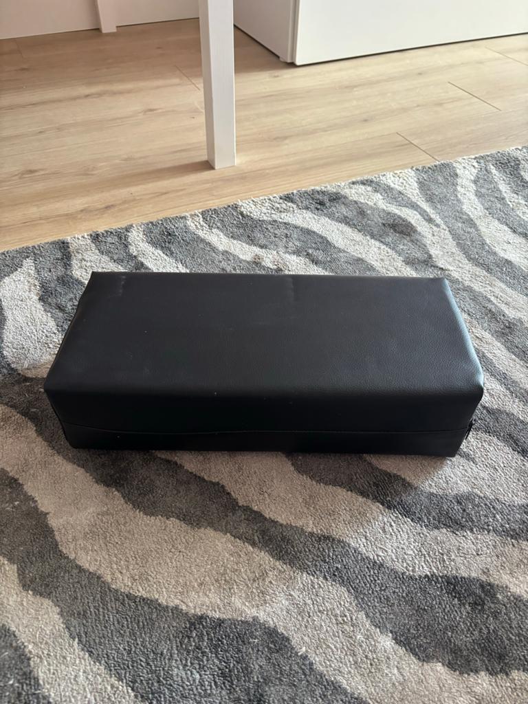 Armsteun nagelstyliste/ armkussen, Ophalen