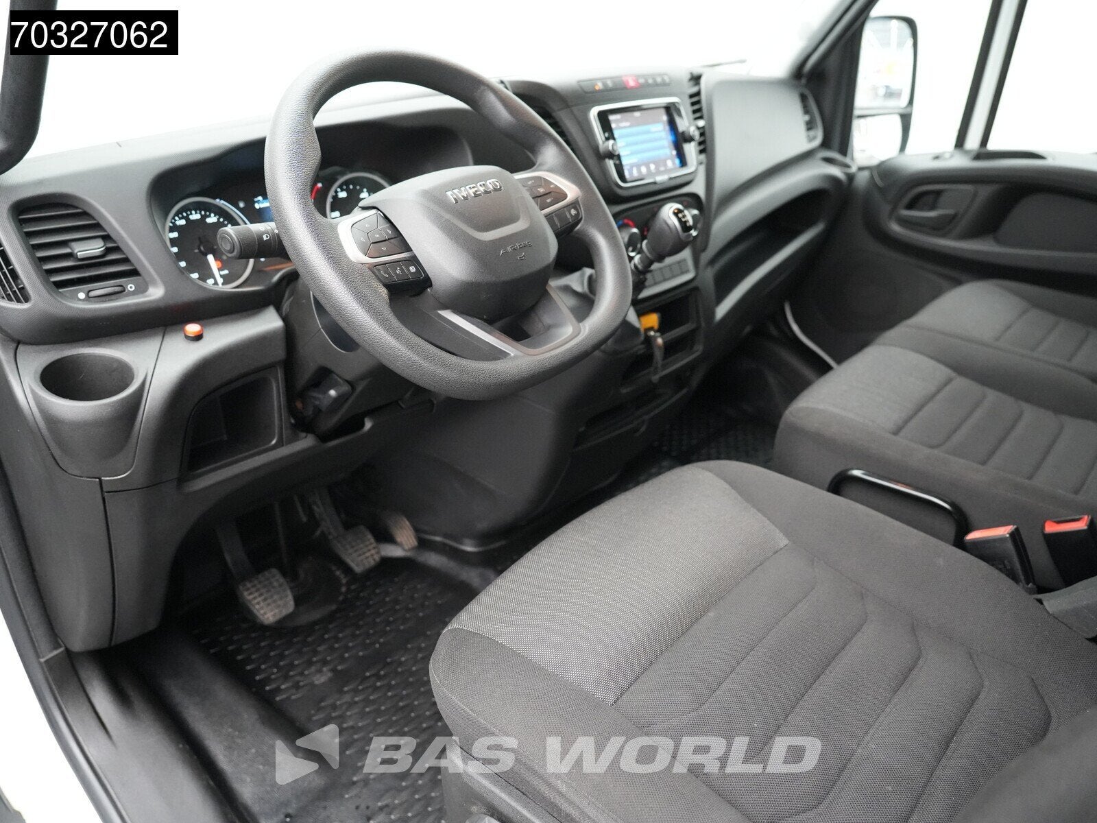 Iveco Daily 35C16 3.0L Laadklep Zijdeur Dubbellucht Bakwagen, Auto's, Stof, Euro 6, Iveco, 160 pk