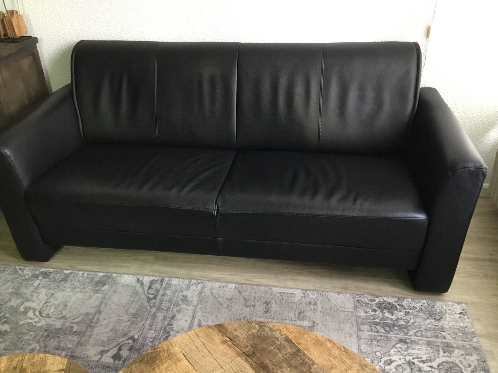 Zwarte leren driepersoonsbank, Ophalen, Gebruikt, 150 tot 200 cm, Driepersoons