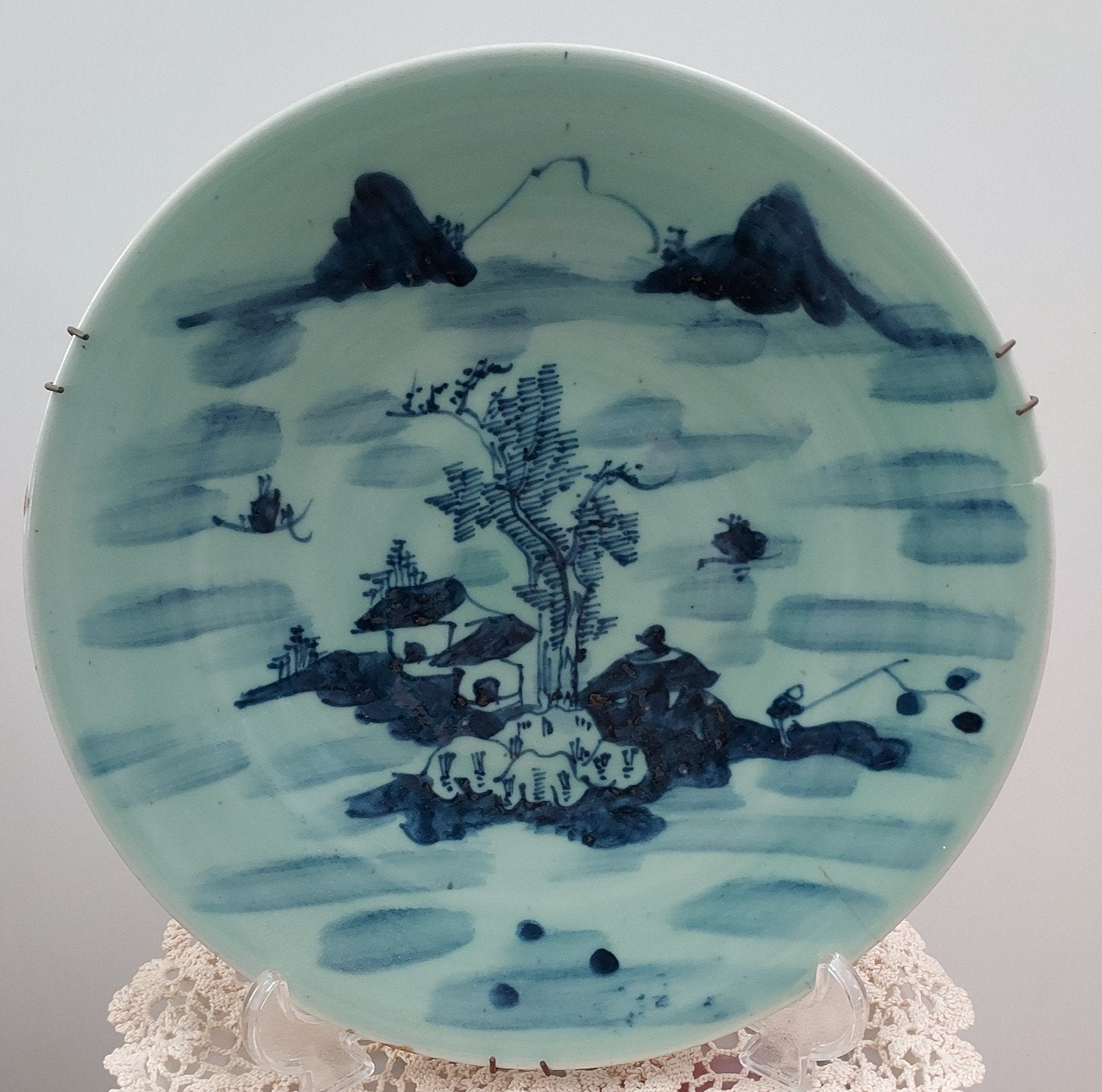 Chinees Celadon dik porseleinen bord, Antiek en Kunst, Ophalen of Verzenden