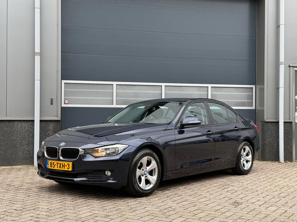 BMW 3-serie 320d EfficientDynamics Edition High Executive bj, Auto's, BMW, Automaat, Euro 5, 4 cilinders, Blauw