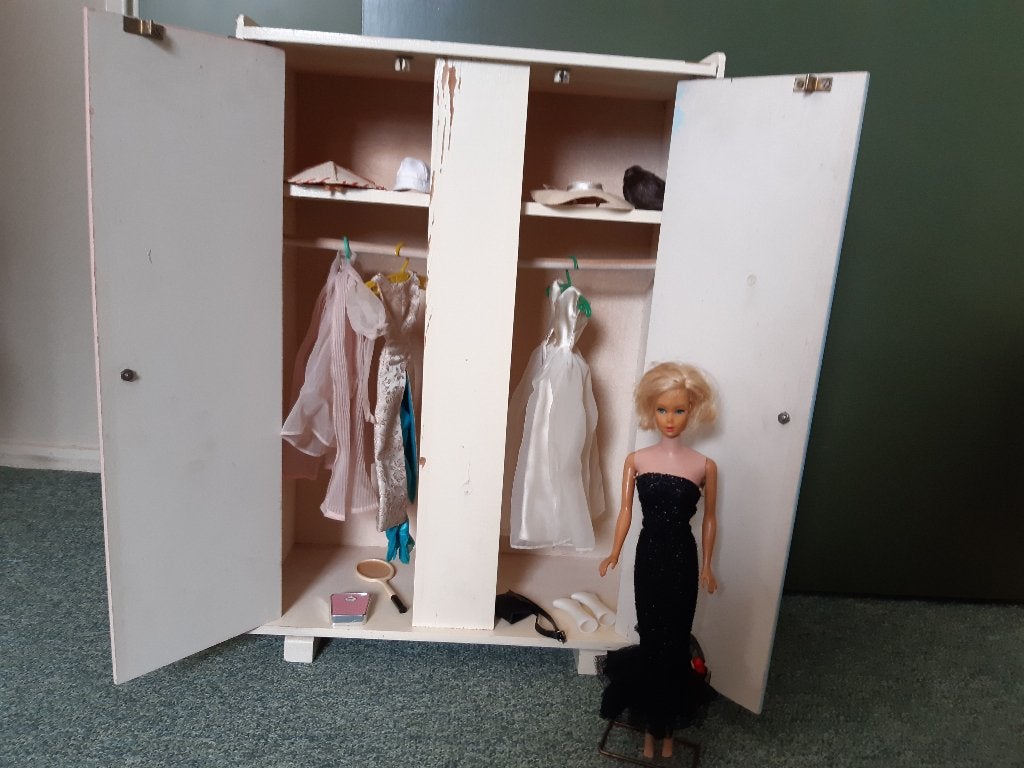 Barbie Kledingkast Hout 1964 Vintage Skipper Cindy Prachtig, Ophalen of Verzenden, Gebruikt, Accessoires