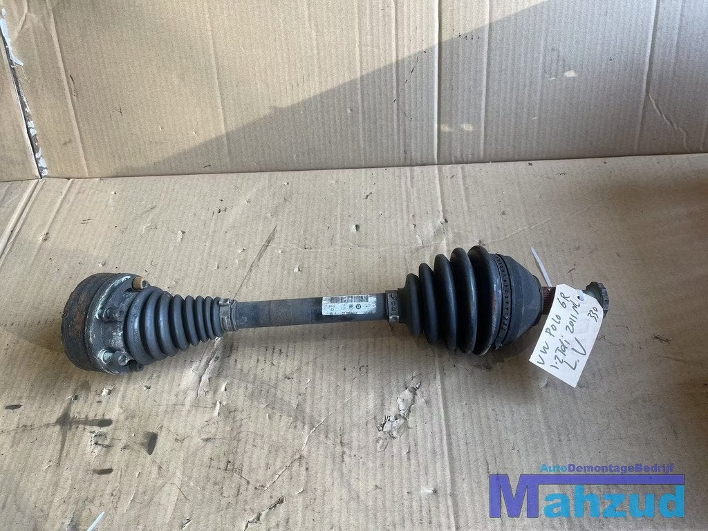 VW POLO 6R 1.2 TDI Links aandrijfas 6R0407761A 2009-2017, Auto-onderdelen, Gebruikt, Volkswagen, Volkswagen AG, Berliner Ring 2
38440  Wolfsburg, DE