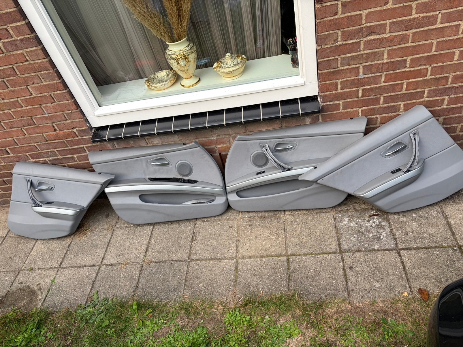 Deurpanelen van e90 sedan. (Met speakers voor), Auto-onderdelen, Ophalen