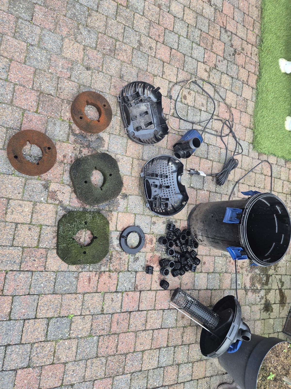 Vijverfilter met pomp en accessoires, Ophalen, Gebruikt