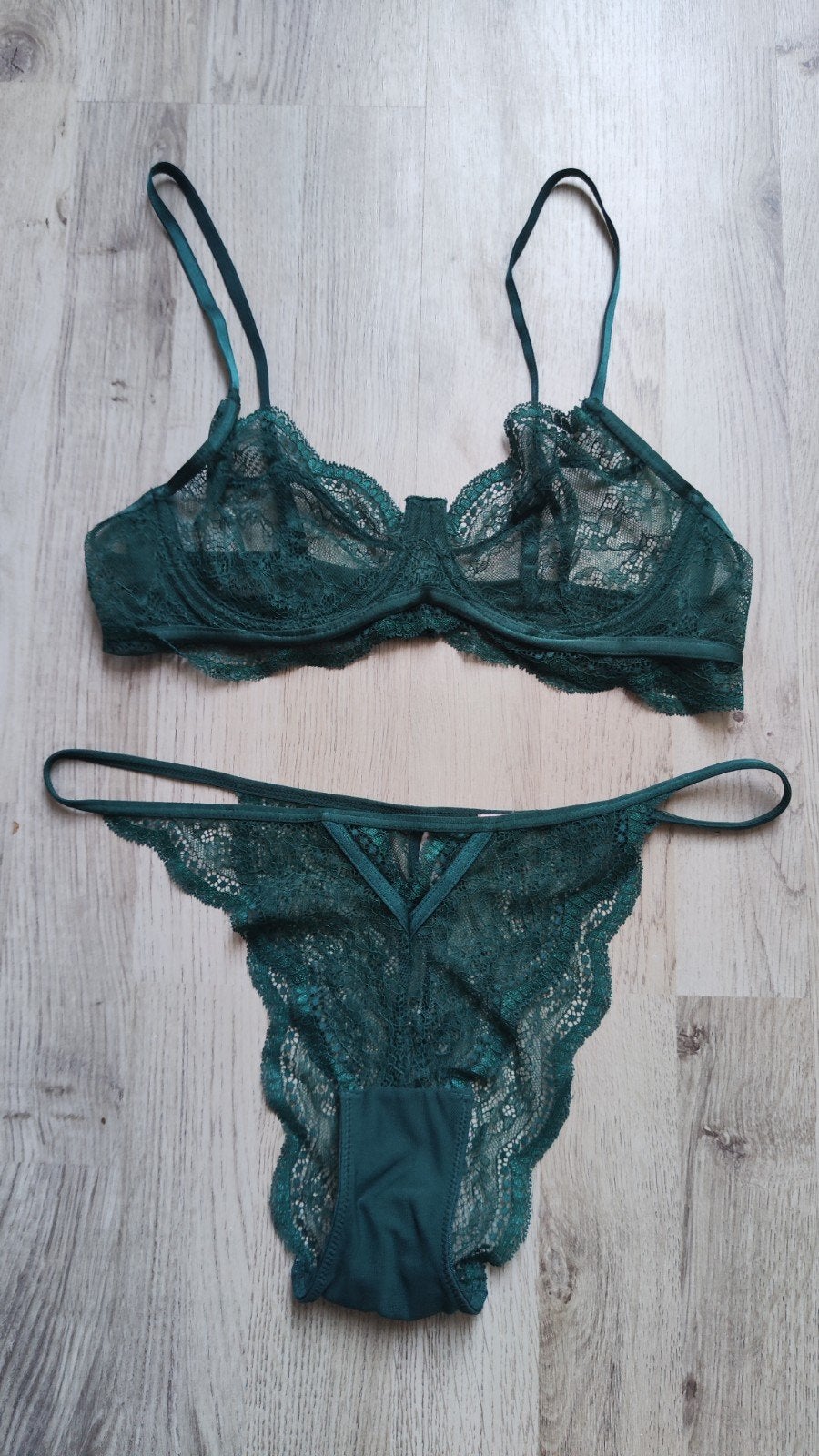 Prachtige kanten groene lingerie set van Hunkemöller., Hunkemöller, Verzenden, Groen, Setje
