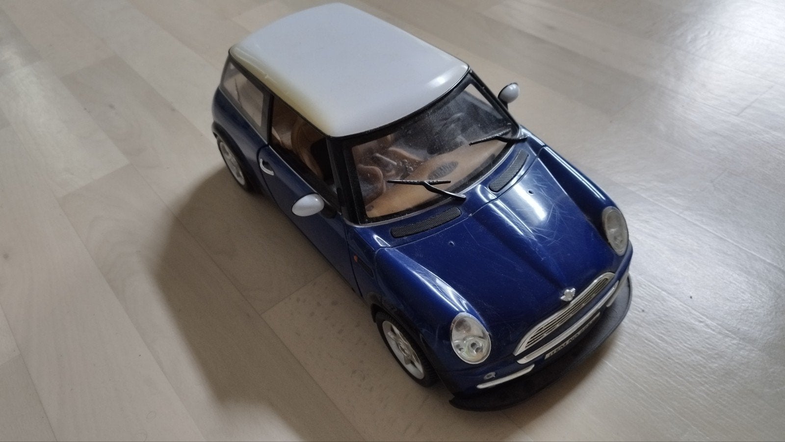 Mini Cooper Modelauto - Blauw met Wit Dak, Ophalen, Zo goed als nieuw, Auto, Overige merken