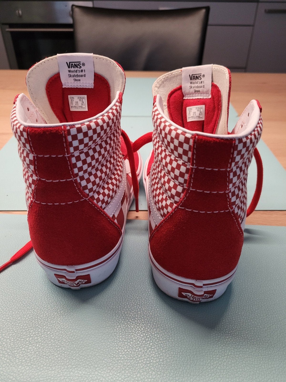Vans Sk8-Hi Checkerboard Rood/Wit Sneakers, Ophalen, Overige kleuren, Zo goed als nieuw, Vans