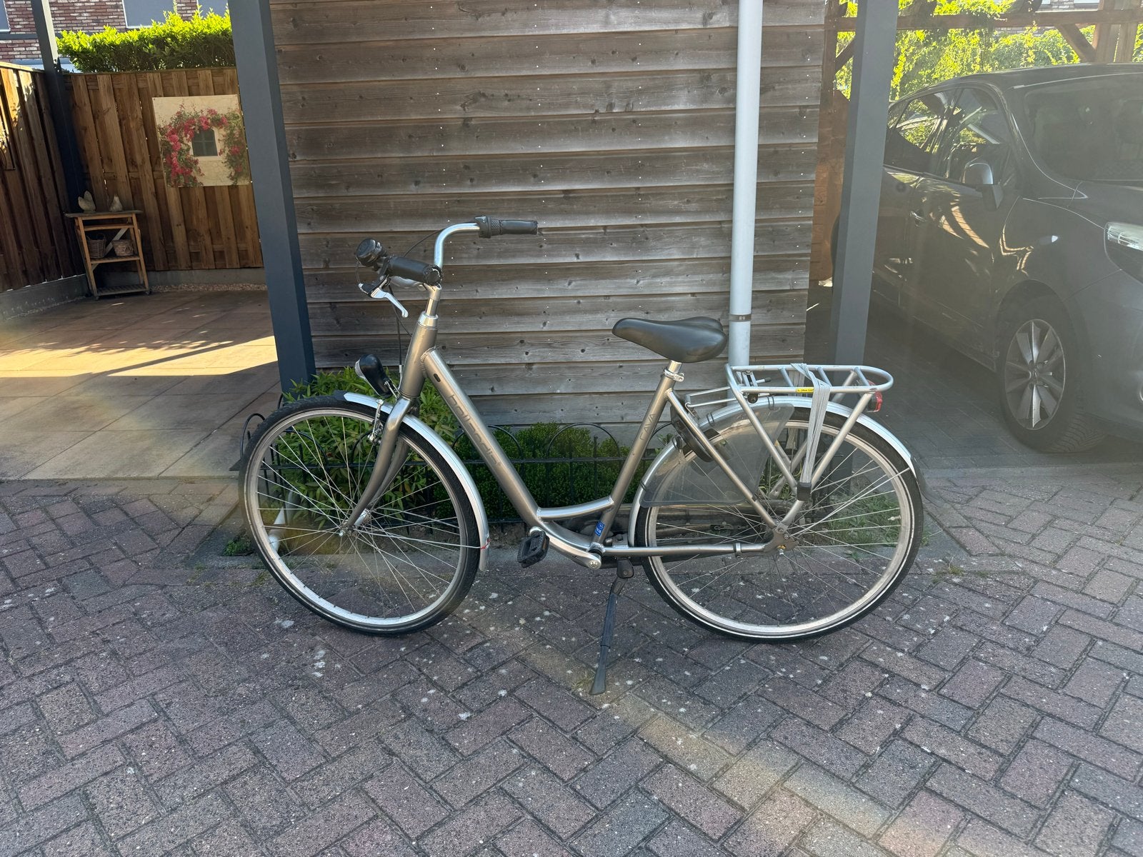 Hollandia Cava Damesfiets - Zo goed als nieuw, Velgrem, 47 tot 50 cm, Versnellingen, Zo goed als nieuw