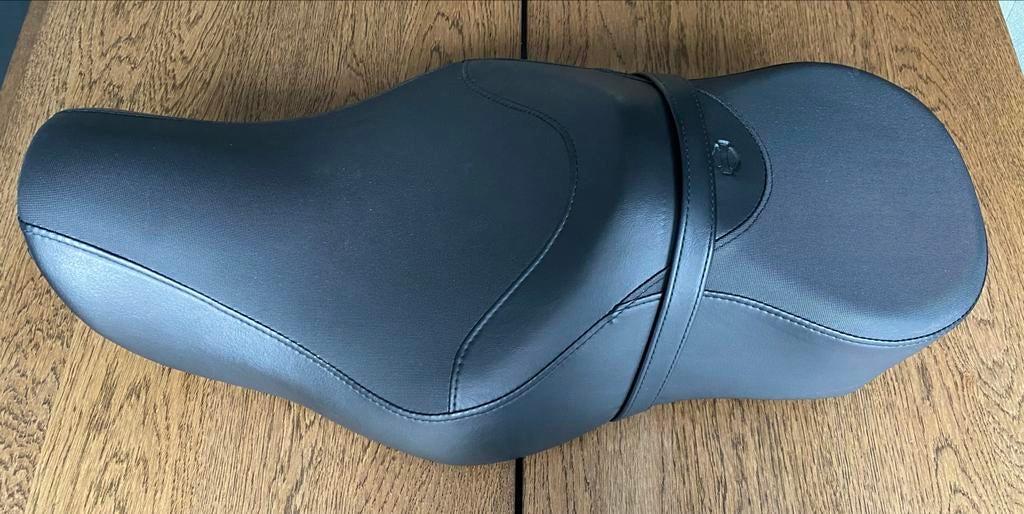 Harley Davidson Sportster 2020 double saddle seat, Ophalen, Gebruikt