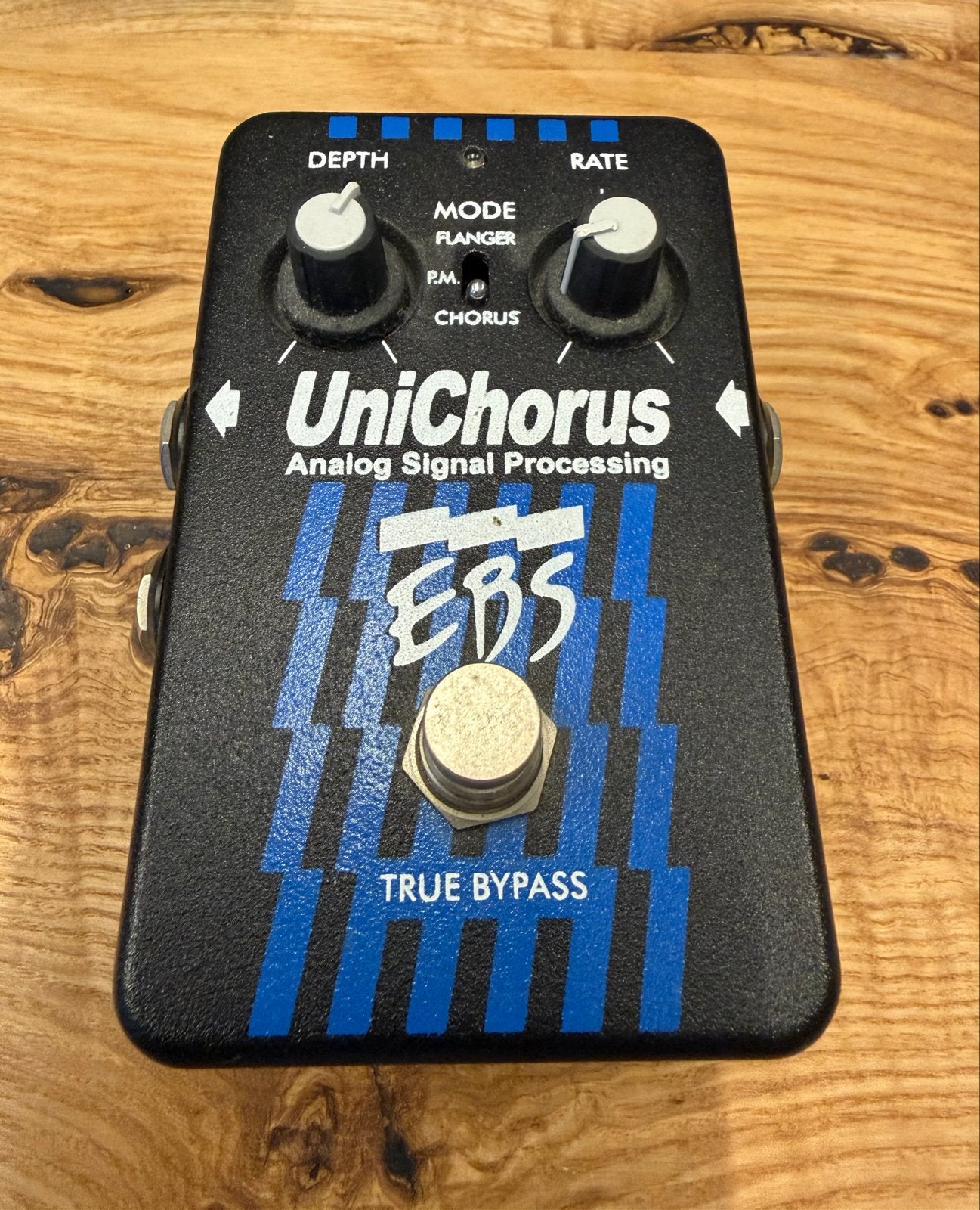 EBS UniChorus Bas Chorus Pedaal - Z.G.A.N., Muziek en Instrumenten, Effecten, Ophalen of Verzenden, Zo goed als nieuw, Chorus