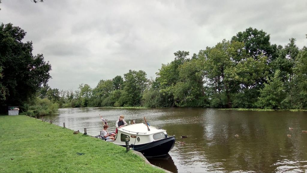 Beenhakker Vlet Kajuitboot 5,5m met Yamaha 15pk motor, Watersport en Boten, Gebruikt, Afdekzeil, Kajuitboot, 15 pk