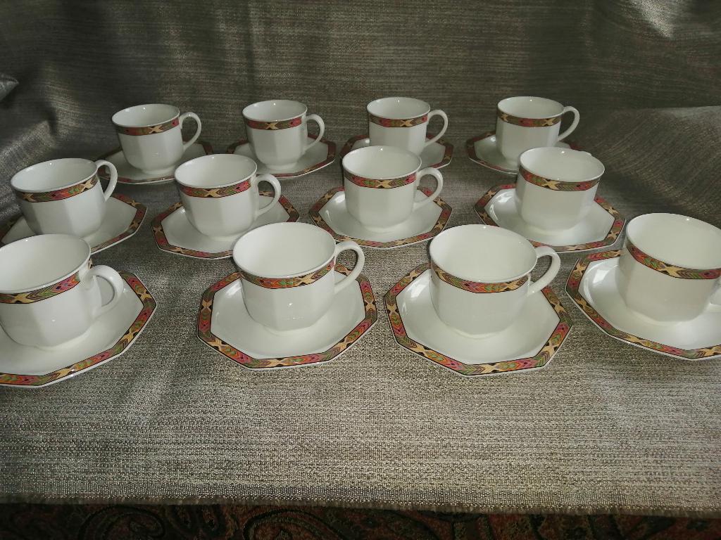 Villeroy & Boch Cheyenne - kopjes, Ophalen of Verzenden, Zo goed als nieuw, Overige stijlen, Kop(pen) en/of Schotel(s)