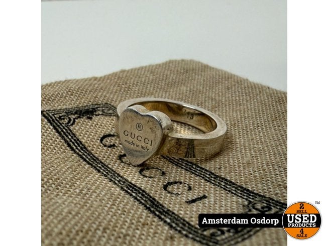 Gucci ring Dames Zilver hartje maat 13 | Nette staat, Gucci, Zo goed als nieuw, Support@gucci.com, 30 Avenue Montaigne
75008 Paris