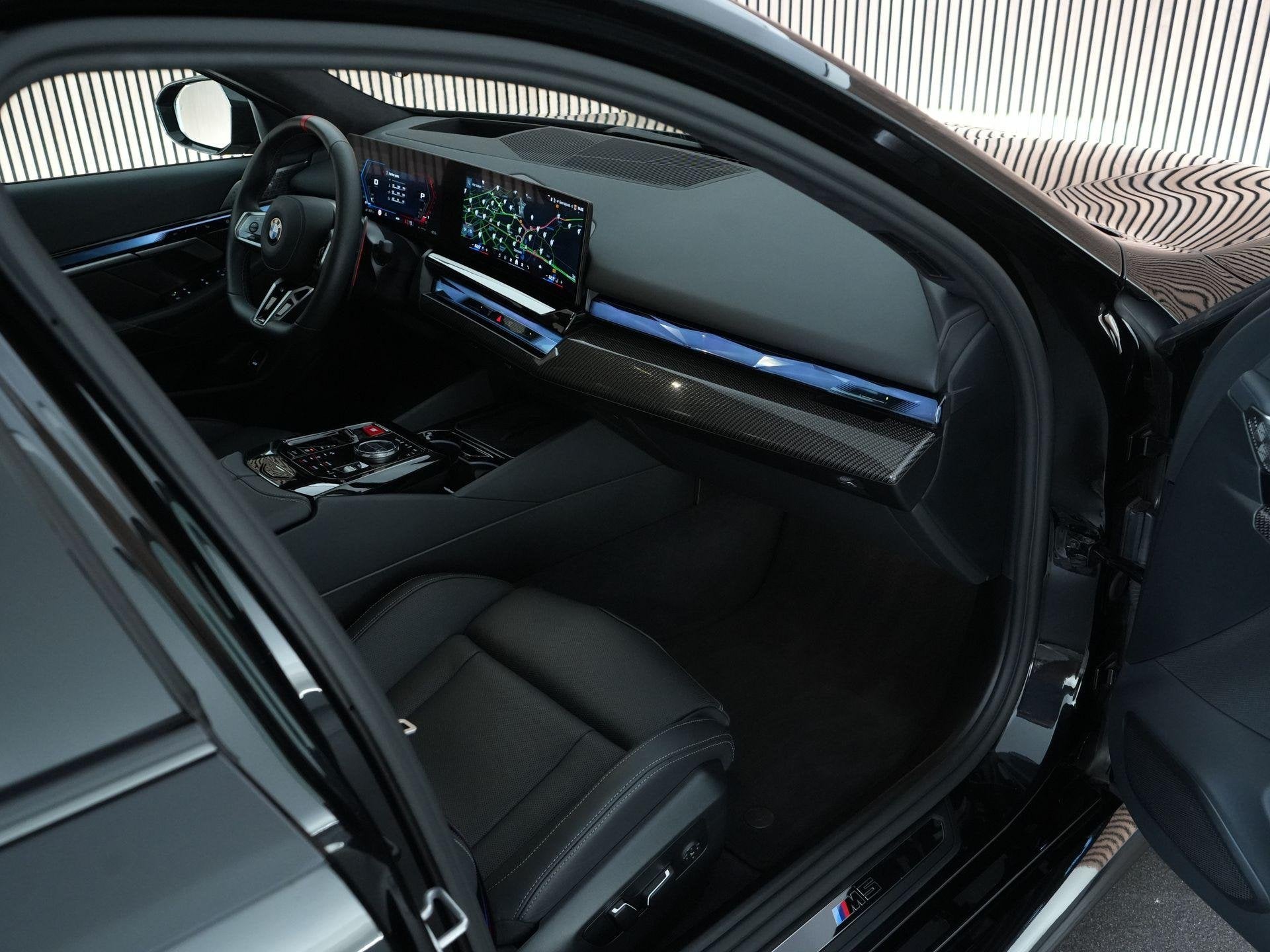BMW M5 |BTW-auto|Carbon ext.|Bowers&Wilkins|head-up|memory|3, Automaat, Gebruikt, 4395 cc, 135 min