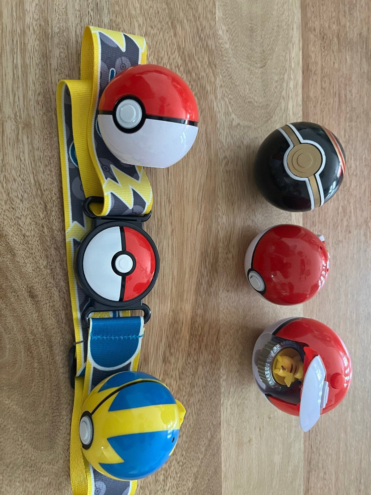 Pokemon ballen, Ophalen, Zo goed als nieuw