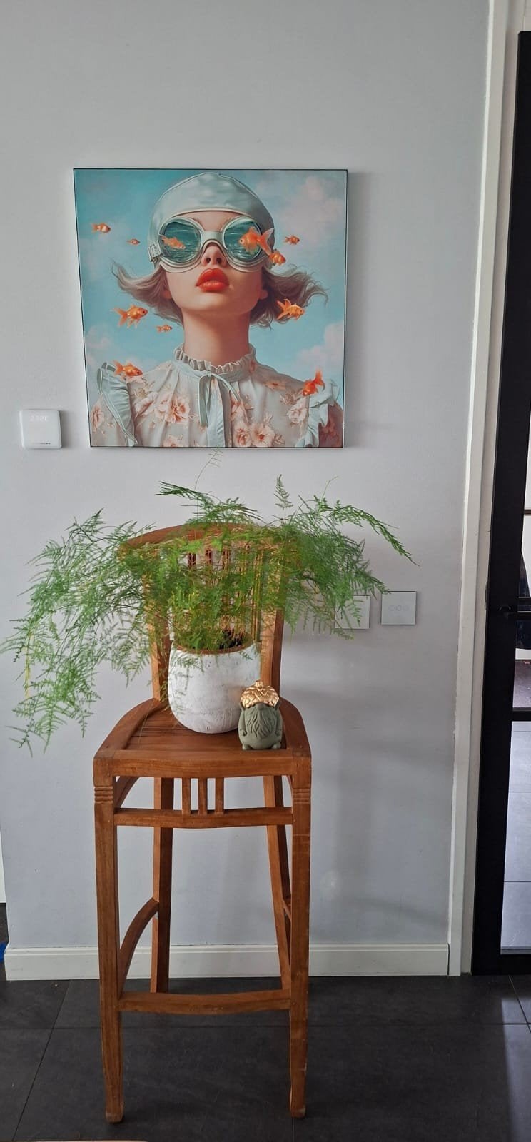 Hoge teakhouten barkruk / plantentafel (85 cm zithoogte), Huis en Inrichting, Gebruikt, 60 tot 90 cm, Ophalen of Verzenden, 1 kruk