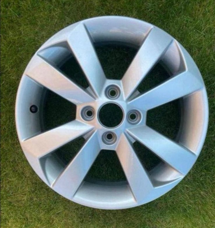 Skoda Citigo 15 inch Auriga velg. Aantal 1., Ophalen, Zo goed als nieuw