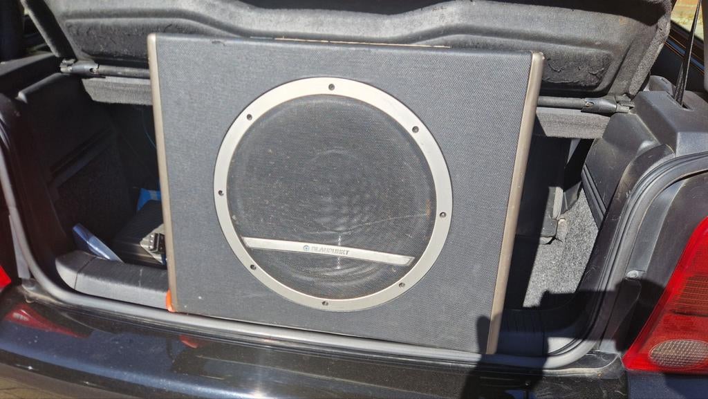 Blaupunkt 1000W Subwoofer met Ingebouwde Versterker, Ophalen, Gebruikt