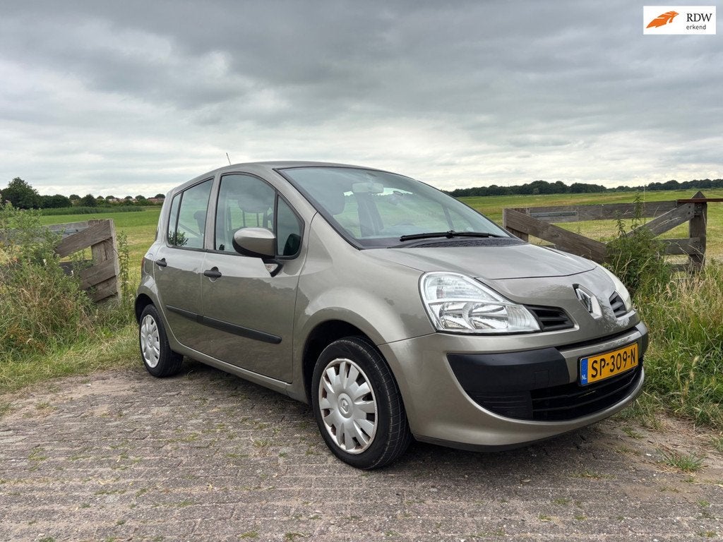 Renault Modus 1.2-16V Expression, Nieuwe APK, Auto's, Renault, Voorwielaandrijving, Gebruikt, 4 cilinders, Bruin