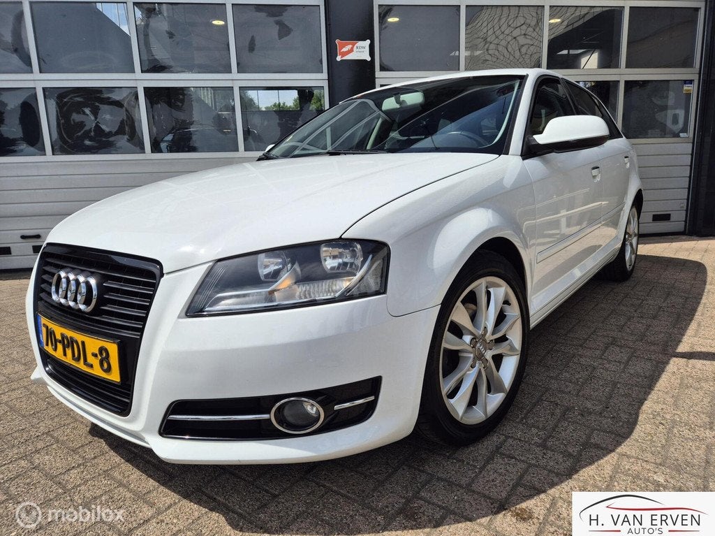 Audi A3 Sportback 1.2 TFSI Ambition 118000km NAP!, Auto's, Audi, Voorwielaandrijving, Euro 5, 4 cilinders, Wit