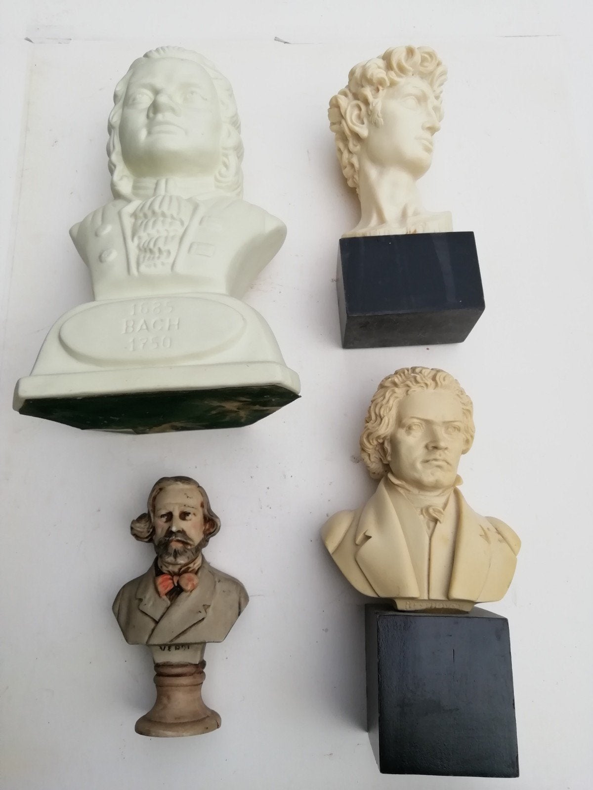 Set van 4 klassieke bustes - Bach, David, Goethe en Verdi, Minder dan 20 cm, Gips, Buste, Ophalen of Verzenden